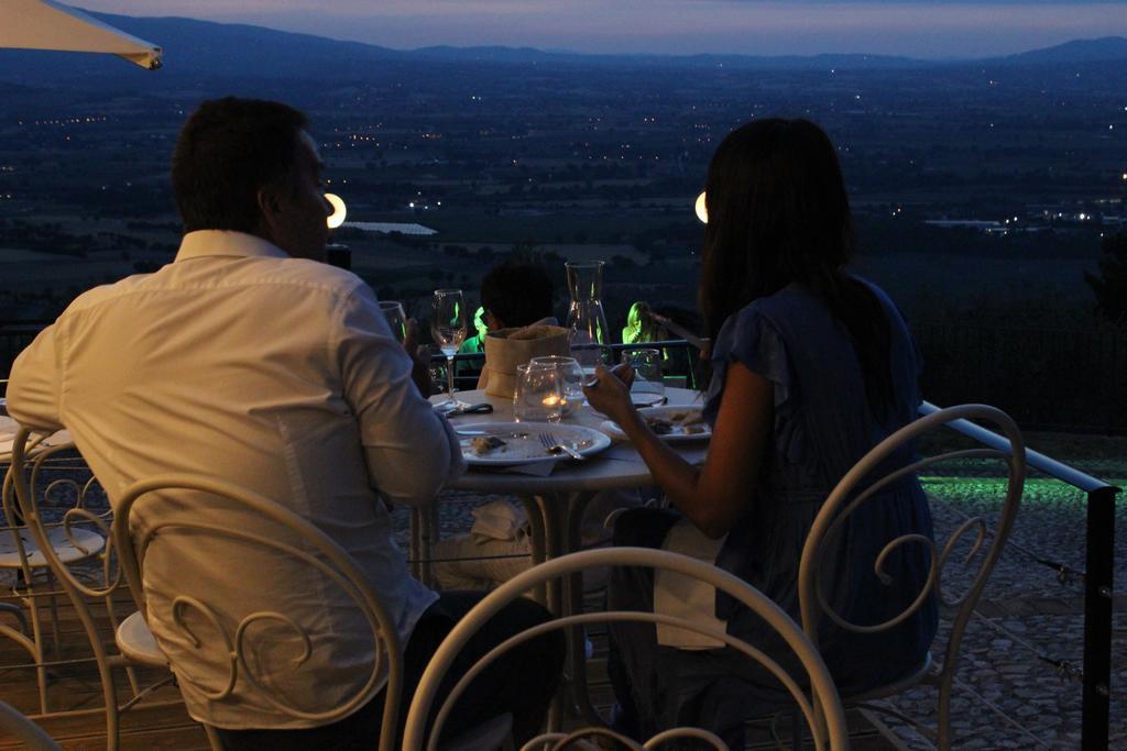 Castello Di Poreta Luaran gambar