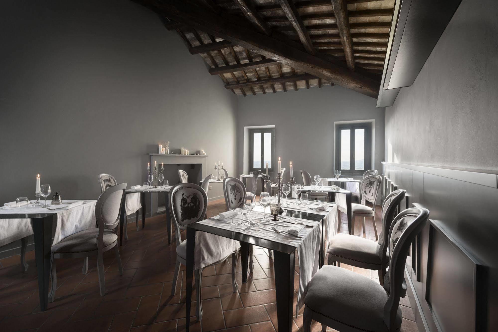 Castello Di Poreta Luaran gambar
